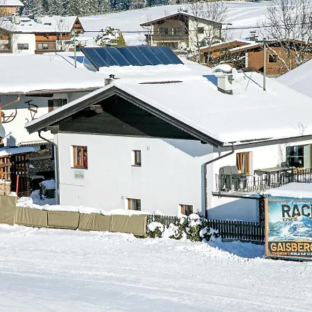 Spacious Chalet In Kirchberg With Mountain View Chalet